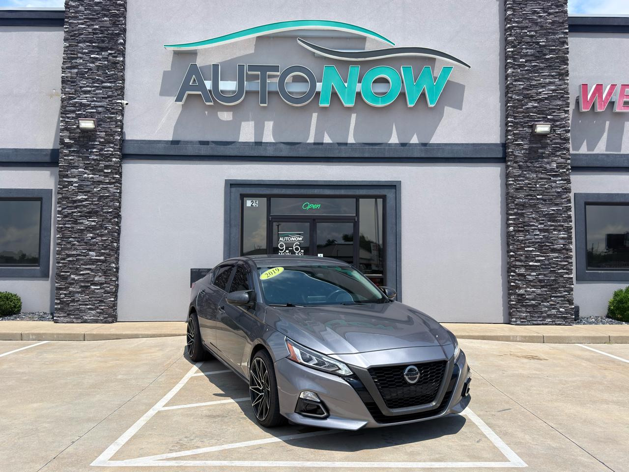 2019 Nissan Altima 2.5 SR AWD Sedan