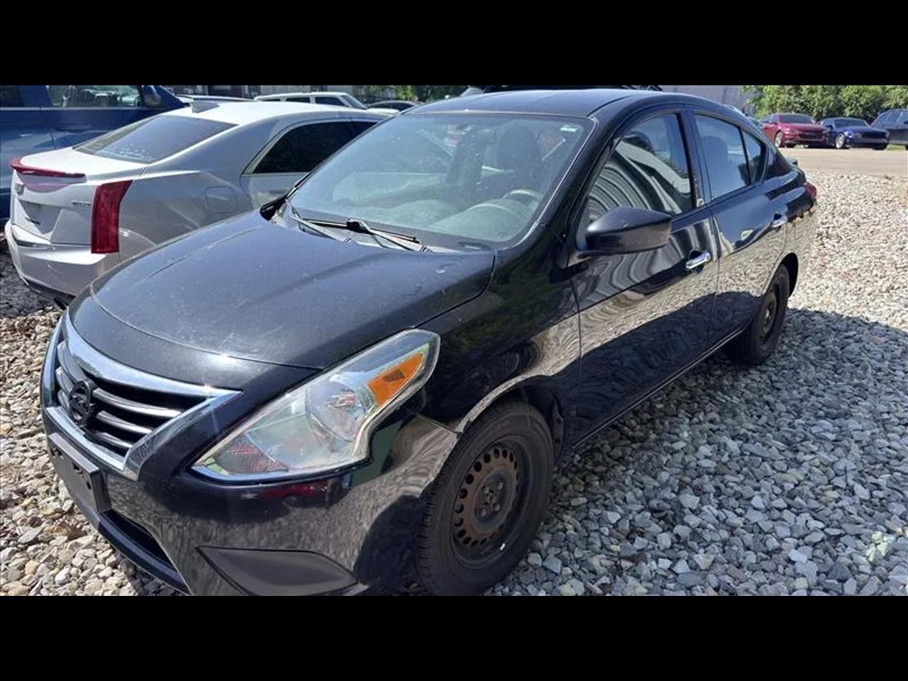 2018 Nissan Versa Sedan 2018.5 SV CVT