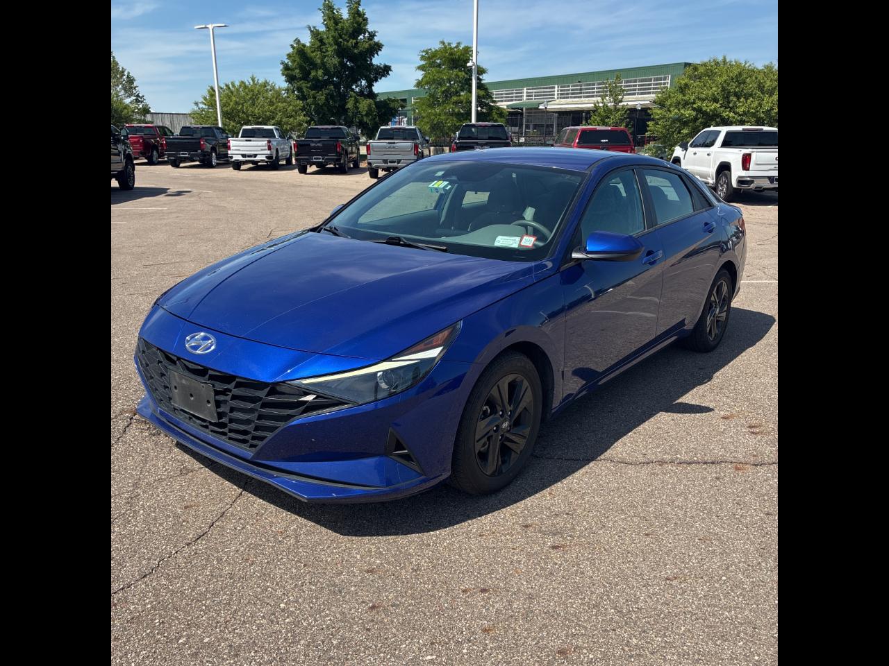 2023 Hyundai Elantra SEL IVT