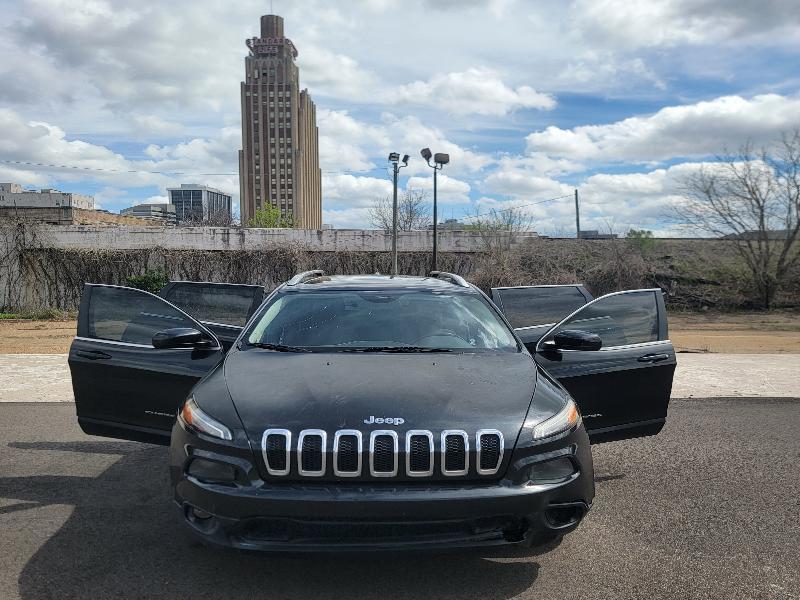 Jeep Cherokee Latitude FWD 2016