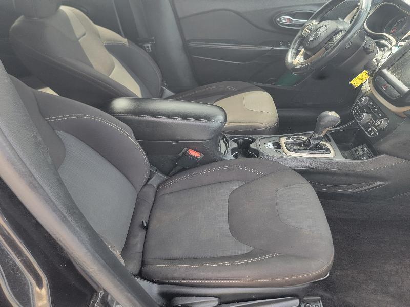 Jeep Cherokee Latitude FWD 2016