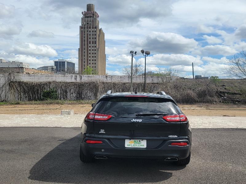Jeep Cherokee Latitude FWD 2016