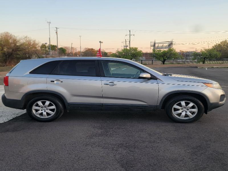 Kia Sorento LX 2WD 2013