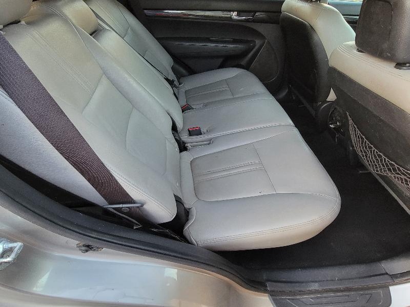 Kia Sorento LX 2WD 2013