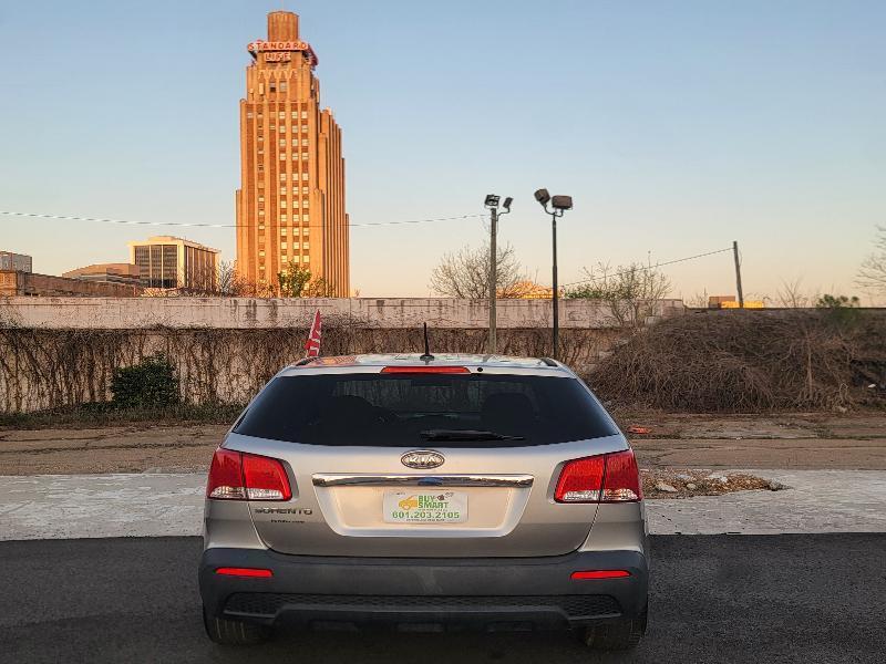 Kia Sorento LX 2WD 2013