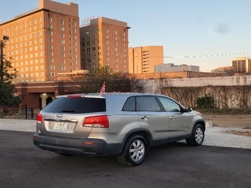 Kia Sorento LX 2WD 2013