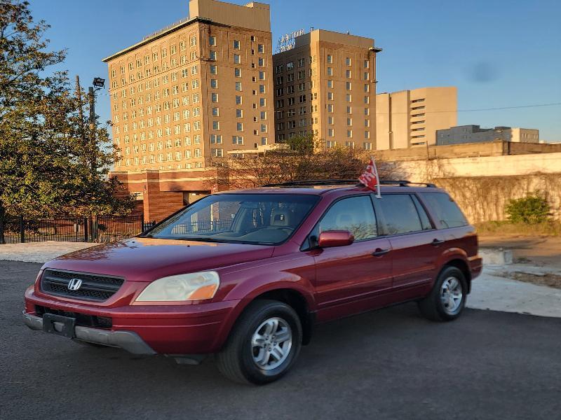 Honda Pilot EX w/ Leather and Navigation 2005