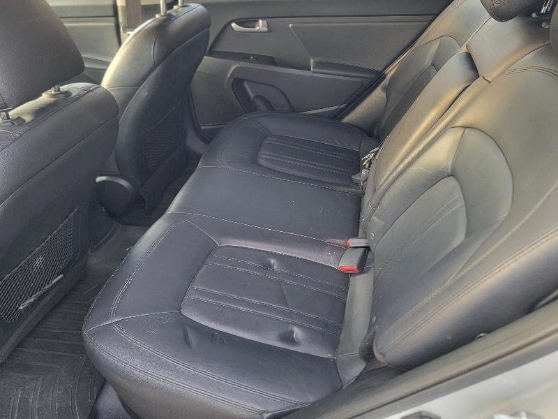 Kia Sportage SX FWD 2012