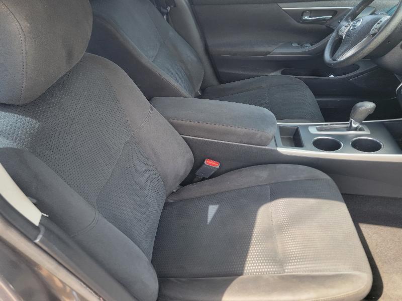 Nissan Altima 2.5 SV 2015