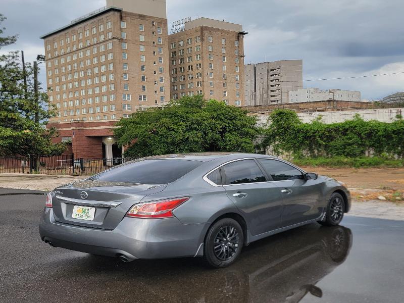 Nissan Altima 2.5 SV 2015