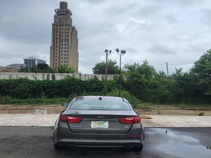 Kia Optima LX 2015