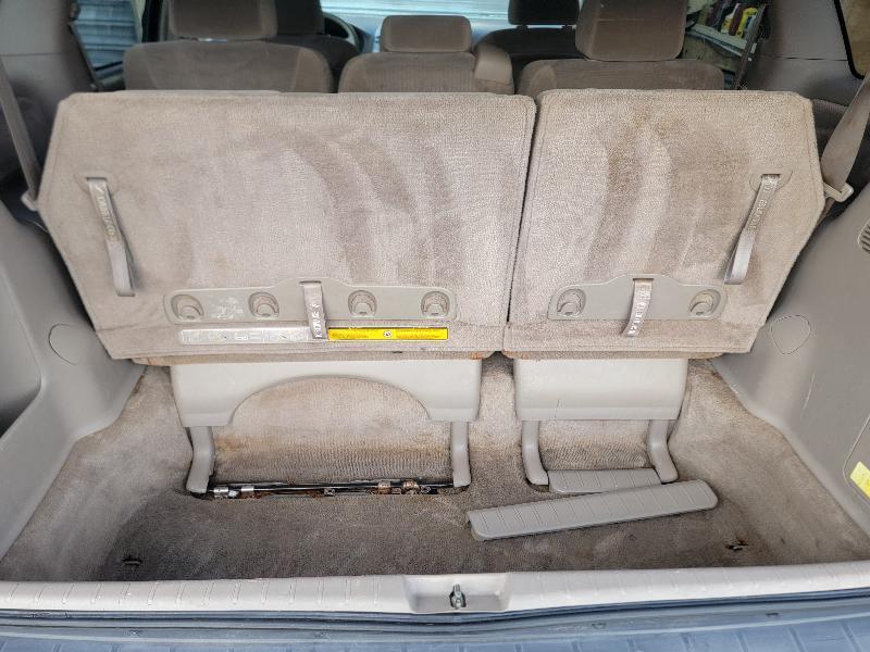 Toyota Sienna LE FWD 8-Passenger Seating 2008
