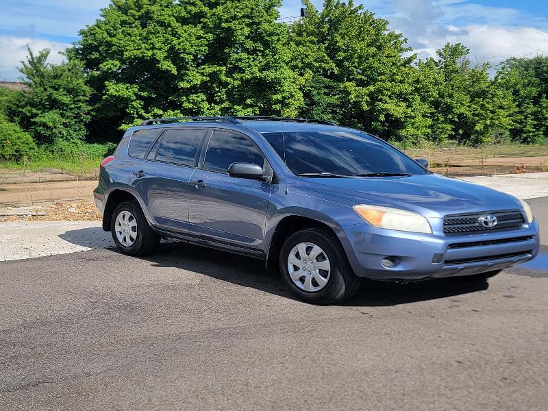 Toyota RAV4 Base I4 2WD 2006