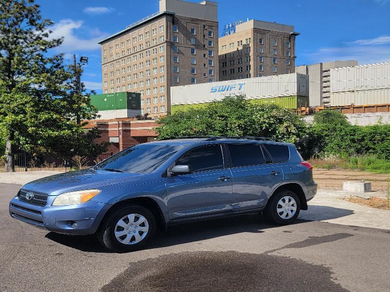 Toyota RAV4 Base I4 2WD 2006