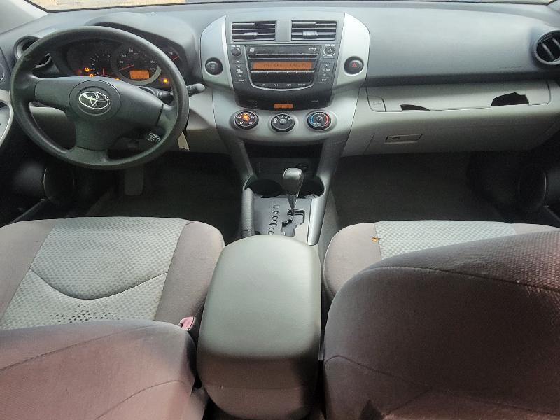 Toyota RAV4 Base I4 2WD 2006