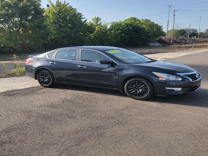 Nissan Altima 2.5 SV 2015