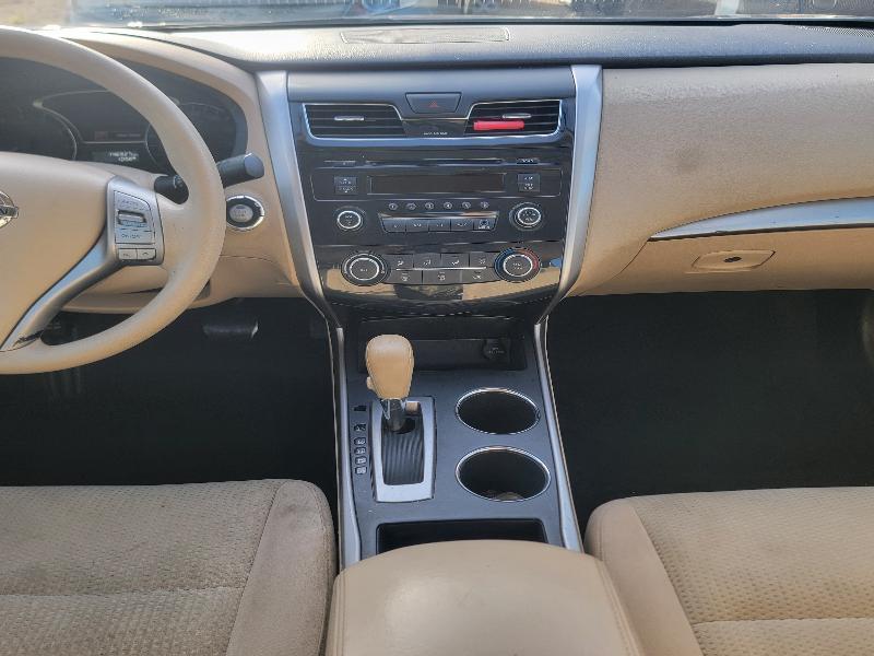 Nissan Altima 2.5 SV 2015