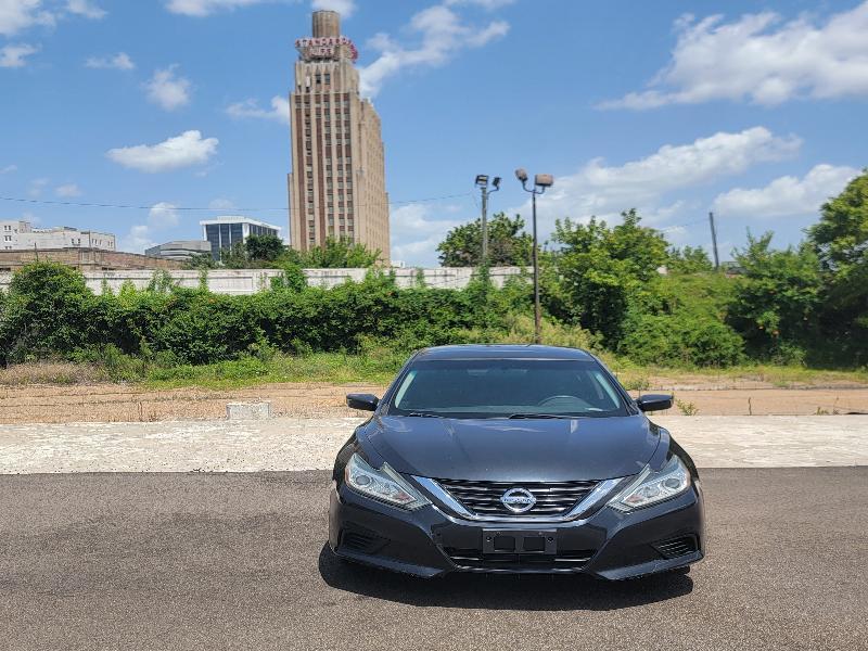 Nissan Altima 2.5 SV 2018