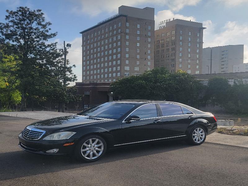 Mercedes-Benz S-Class S550 2007