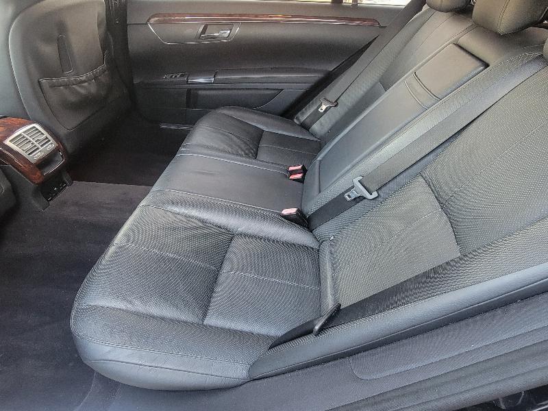 Mercedes-Benz S-Class S550 2007
