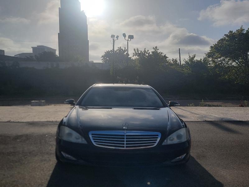 Mercedes-Benz S-Class S550 2007
