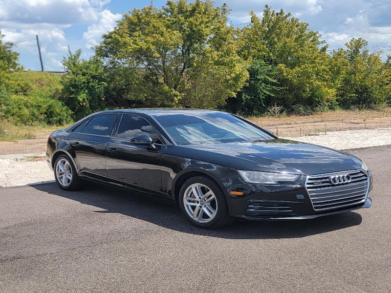 Audi A4 2.0T Premium quattro Sedan 2017