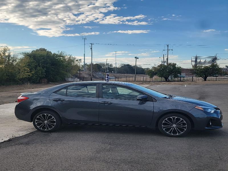 Toyota Corolla S Premium CVT 2015