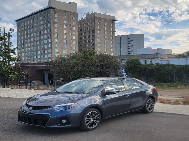 Toyota Corolla S Premium CVT 2015