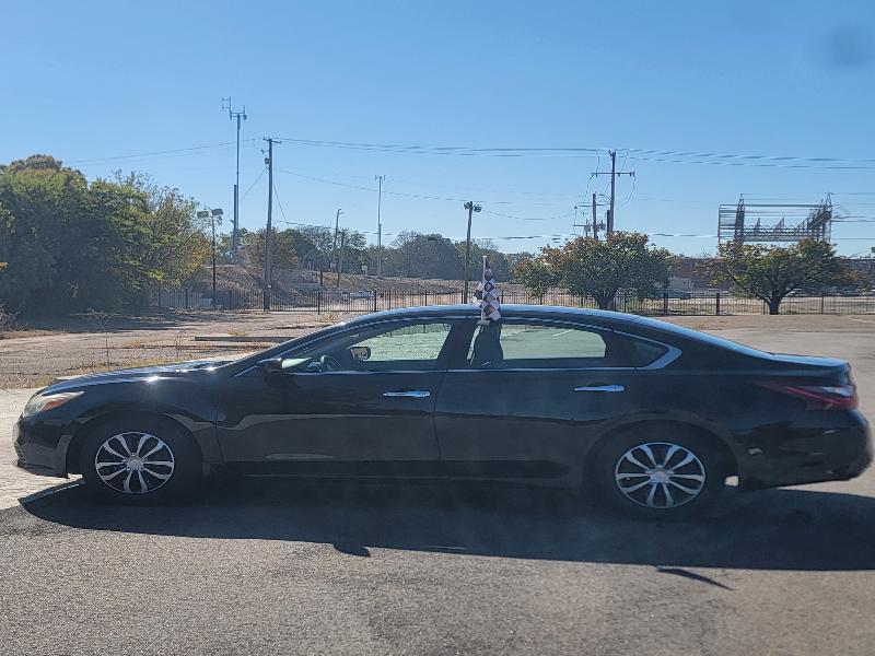 Nissan Altima 2.5 SV 2018