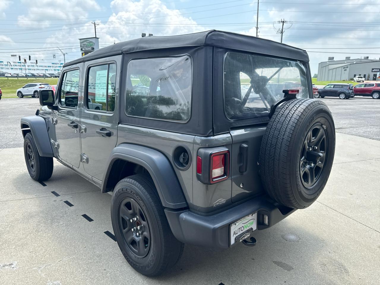 2019 Jeep Wrangler Unlimited Sport - Photo 6