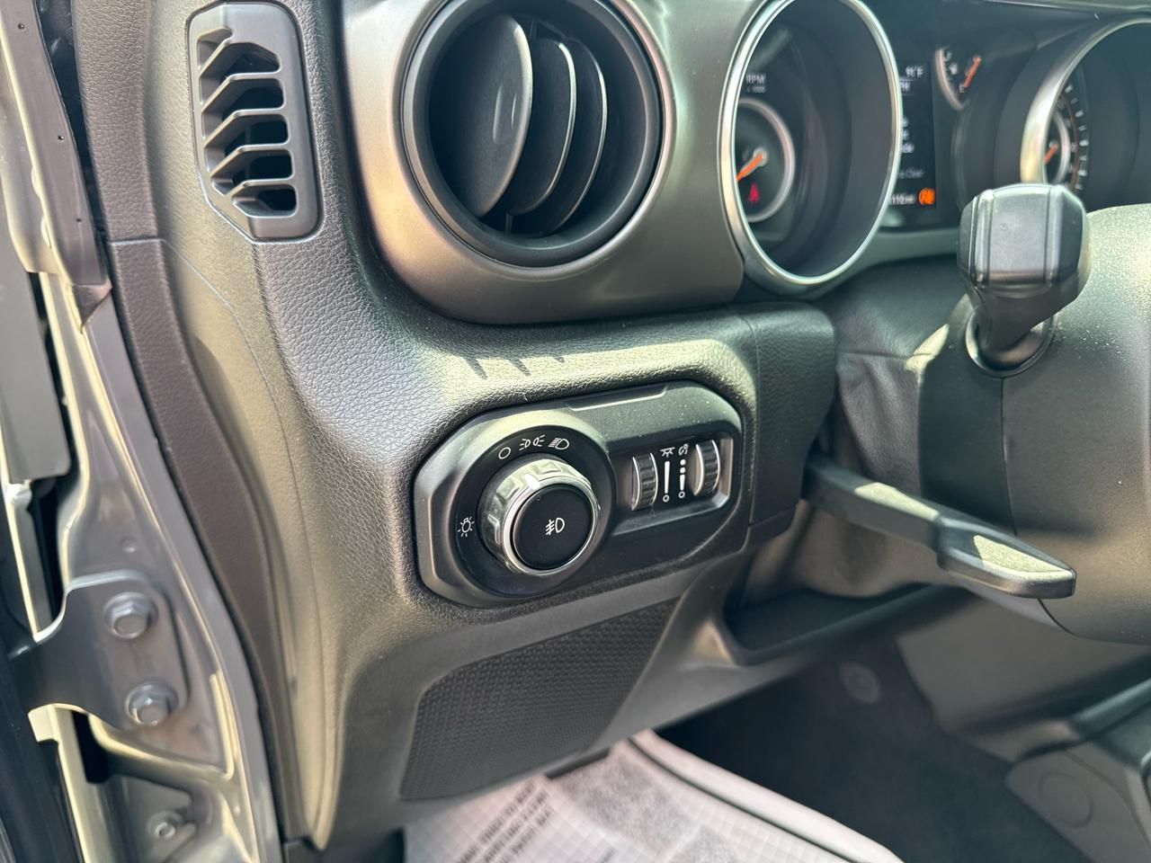 2019 Jeep Wrangler Unlimited Sport - Photo 14
