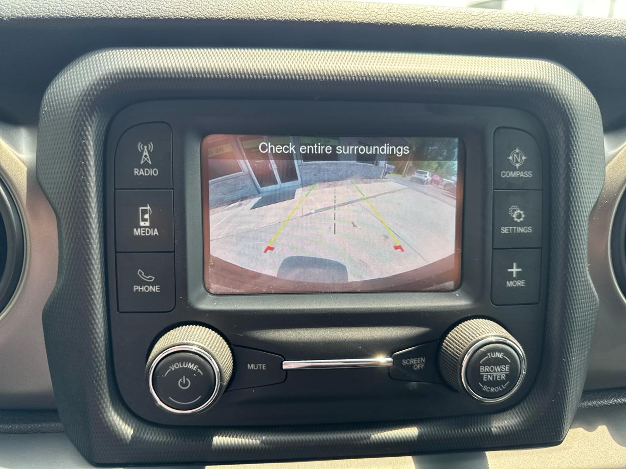 2019 Jeep Wrangler Unlimited Sport - Photo 18