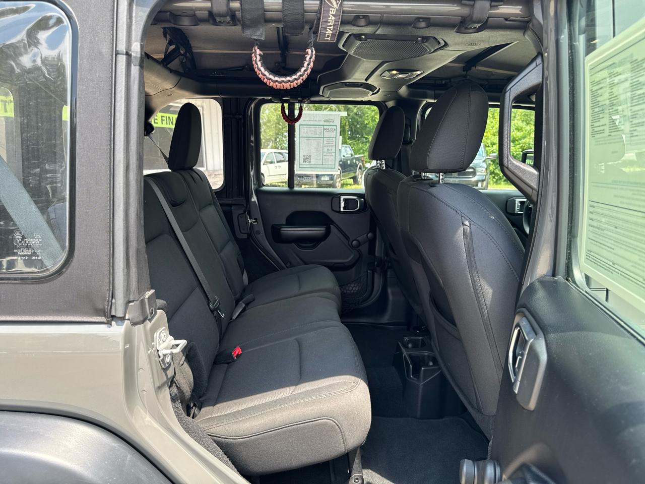 2019 Jeep Wrangler Unlimited Sport - Photo 25