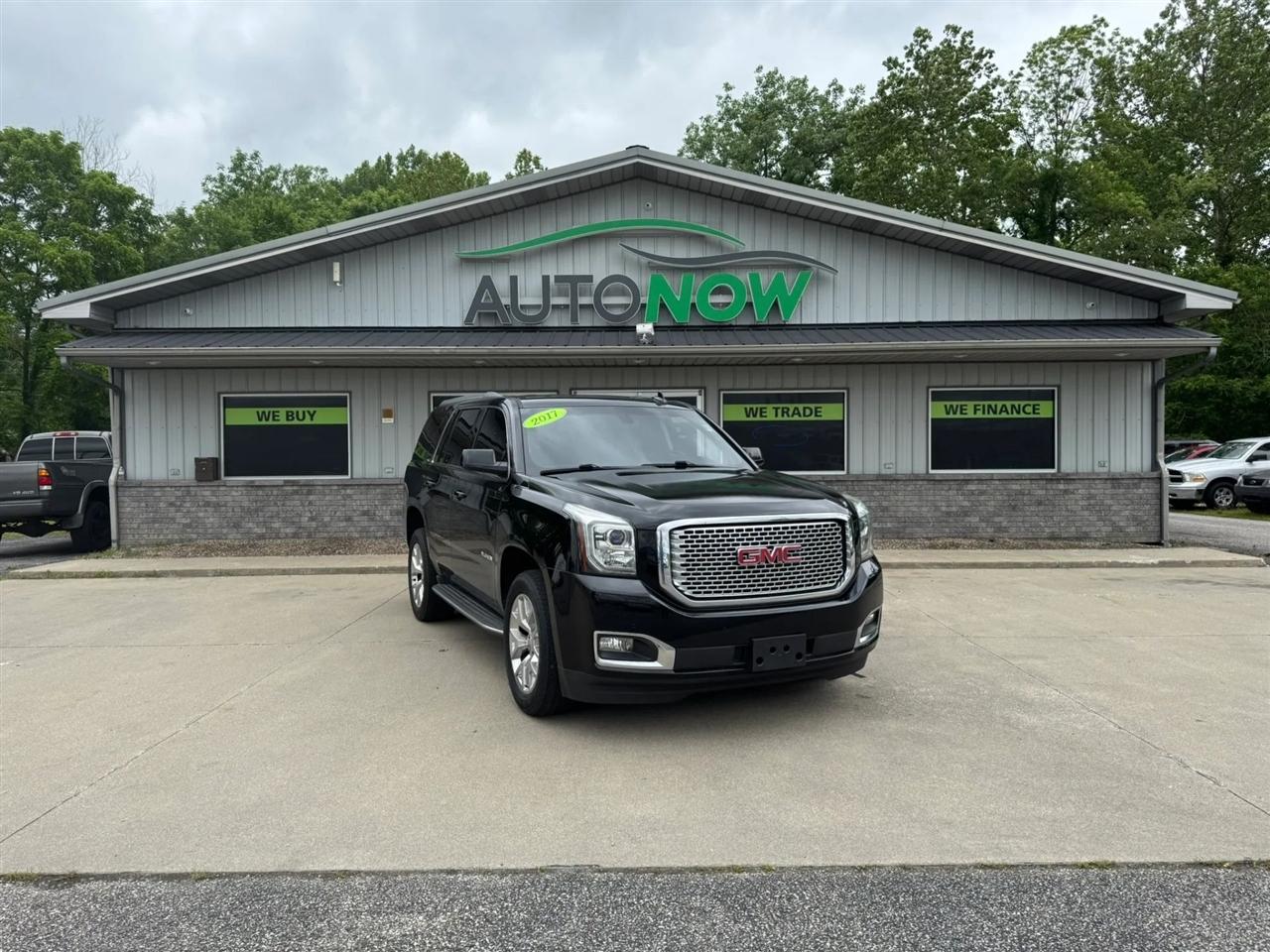 2017 GMC Yukon 4WD SLE's photo