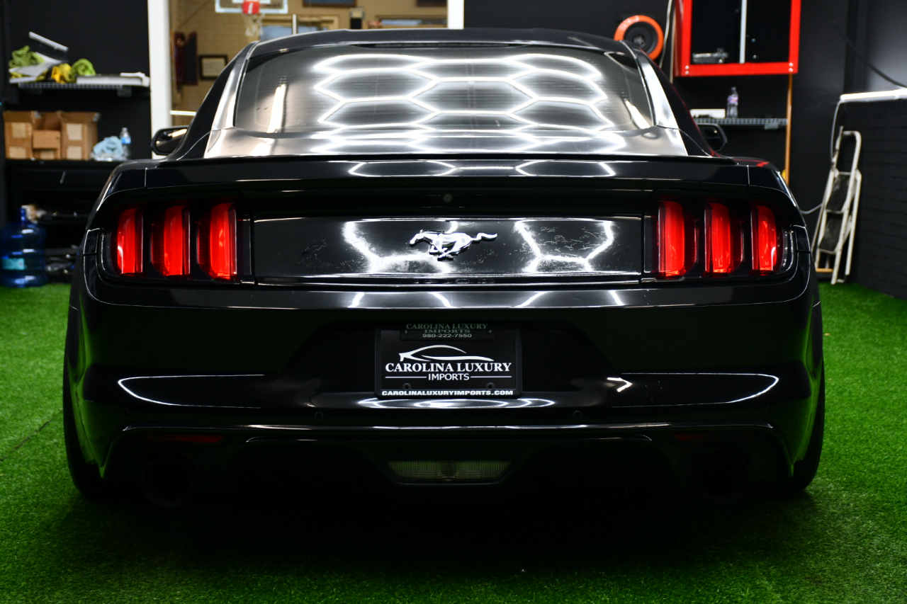 Ford Mustang EcoBoost Coupe 2015