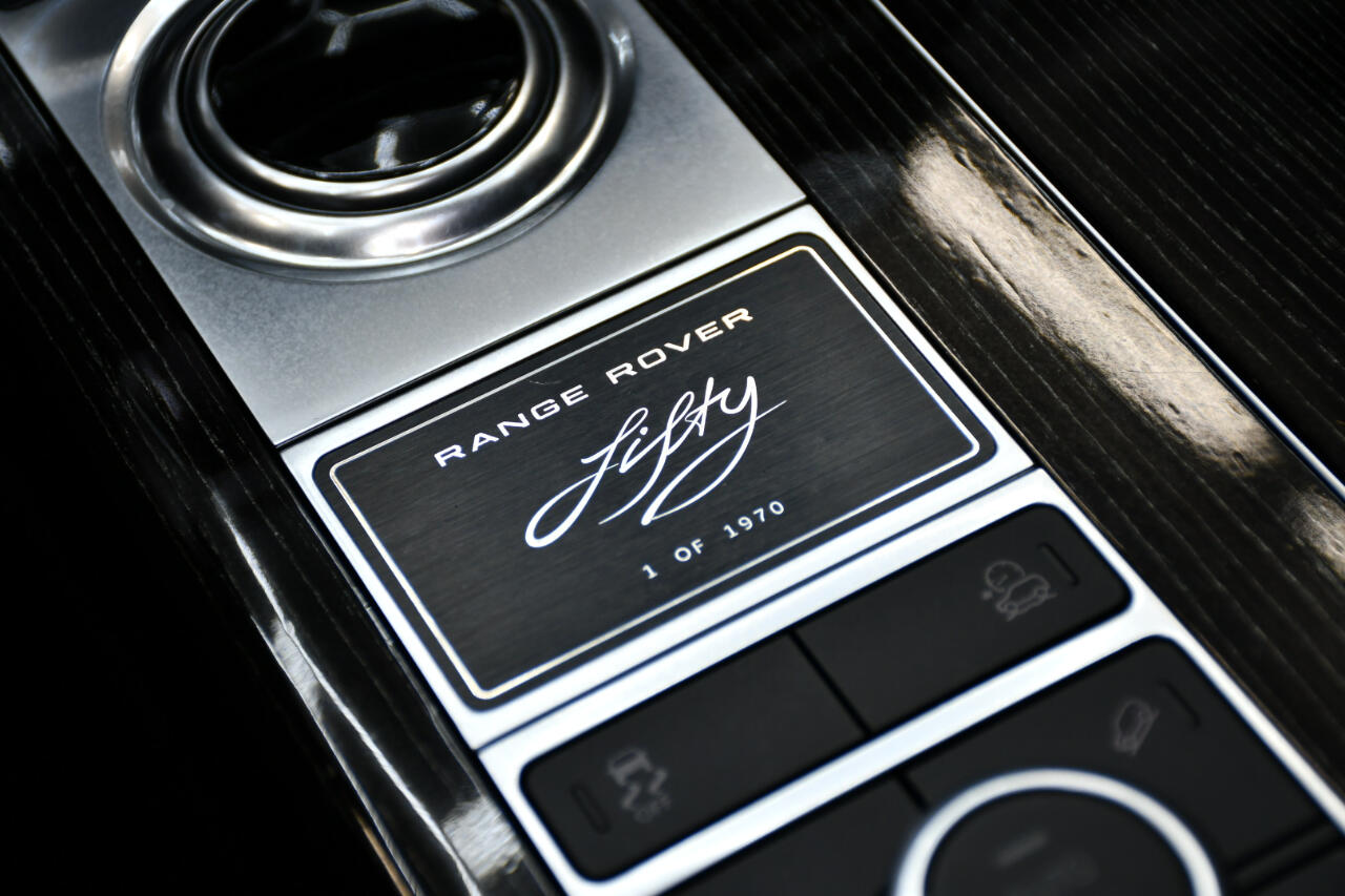 2021 Land Rover Range Rover P525 Autobiography photo 24