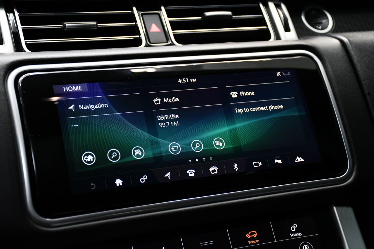 2020 Land Rover Range Rover HSE photo 22