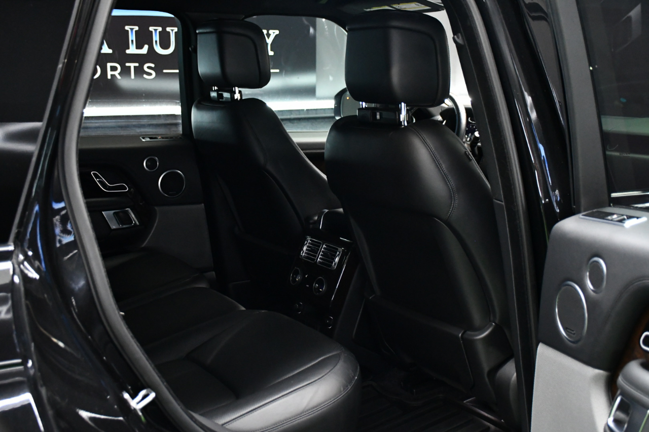 2020 Land Rover Range Rover HSE photo 33