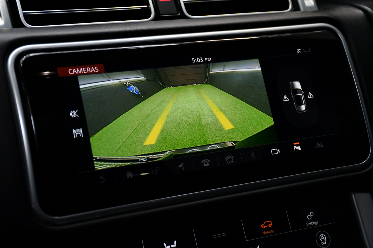 2020 Land Rover Range Rover HSE photo 47