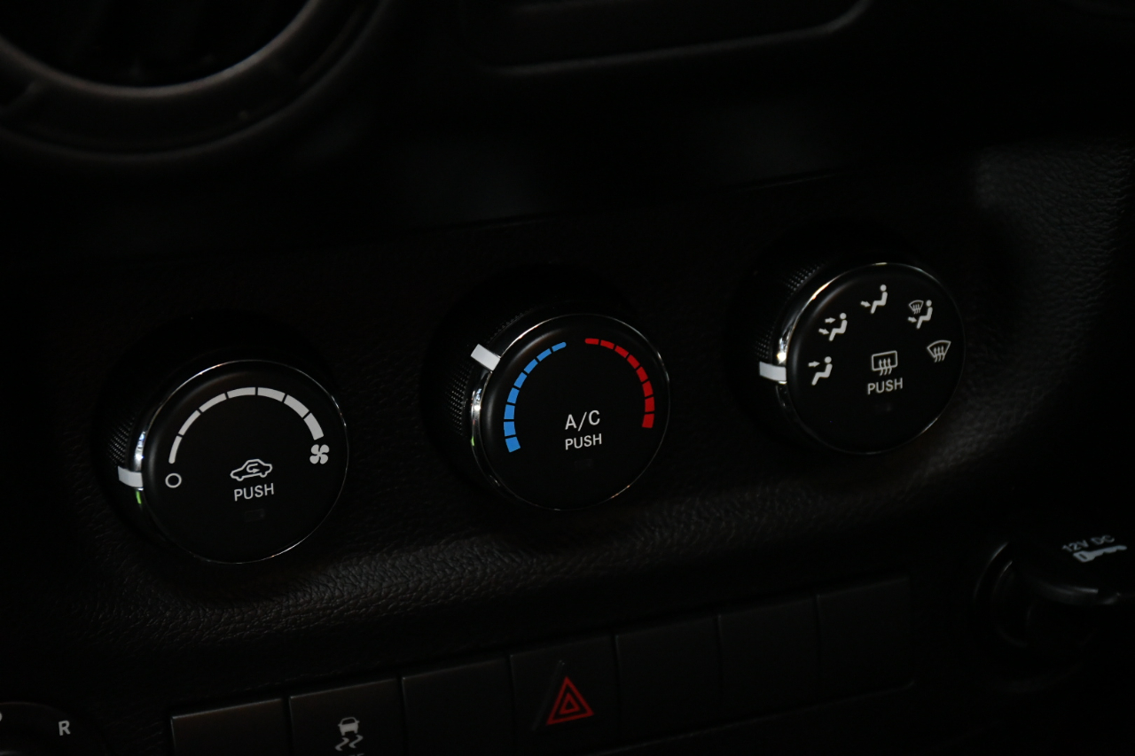 Jeep Wrangler Unlimited Sport 4WD 2017 Jeep Wrangler Unlimited Sport 4WD 2017