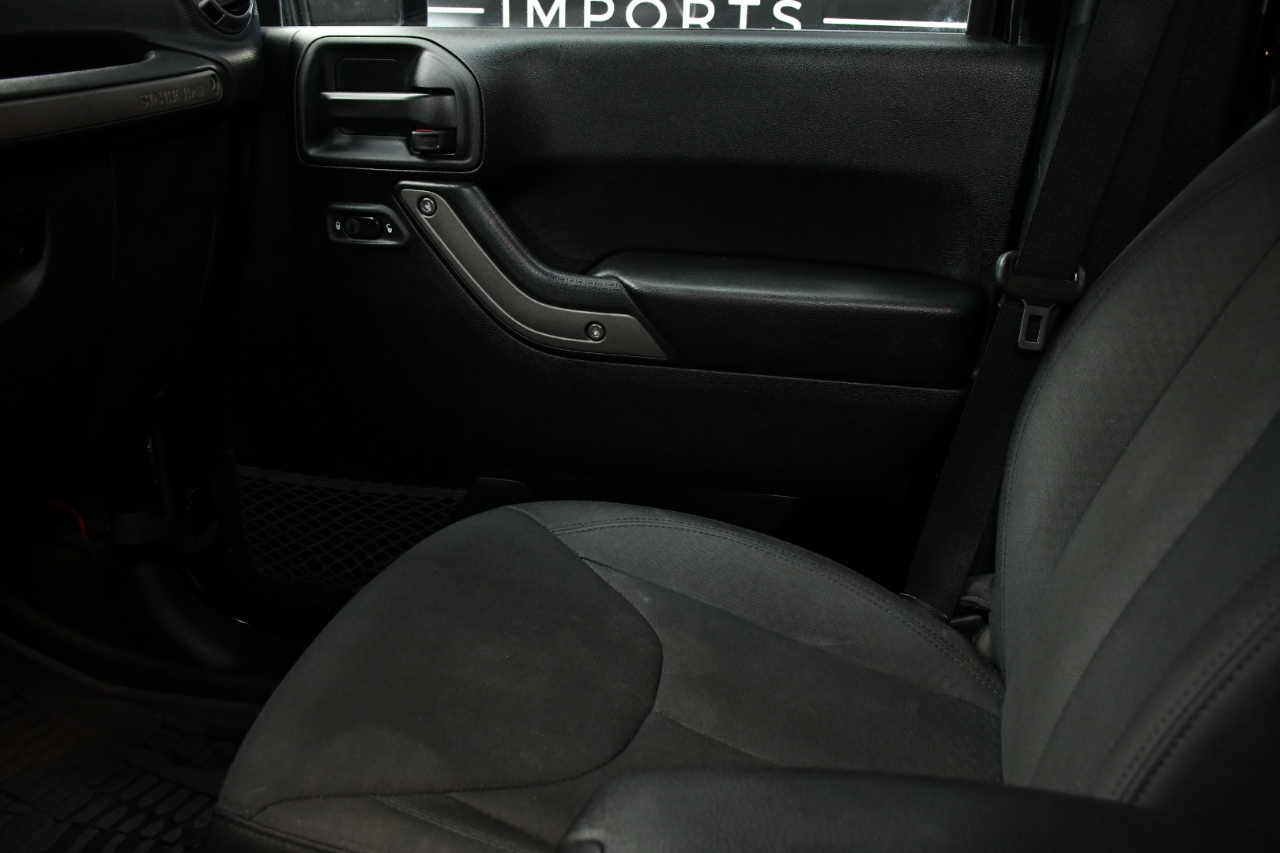 Jeep Wrangler Unlimited Sport 4WD 2017 Jeep Wrangler Unlimited Sport 4WD 2017