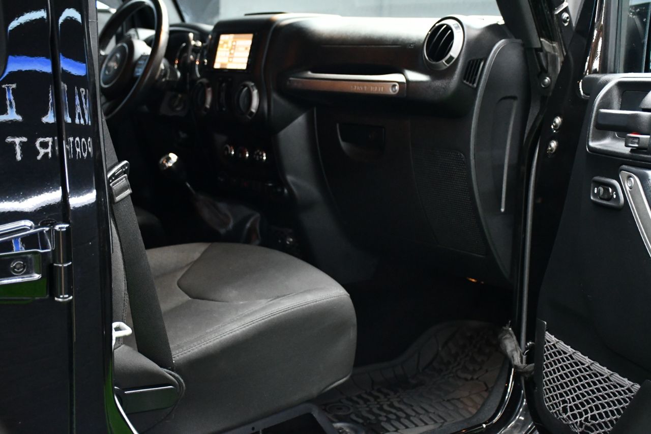 Jeep Wrangler Unlimited Sport 4WD 2017 Jeep Wrangler Unlimited Sport 4WD 2017