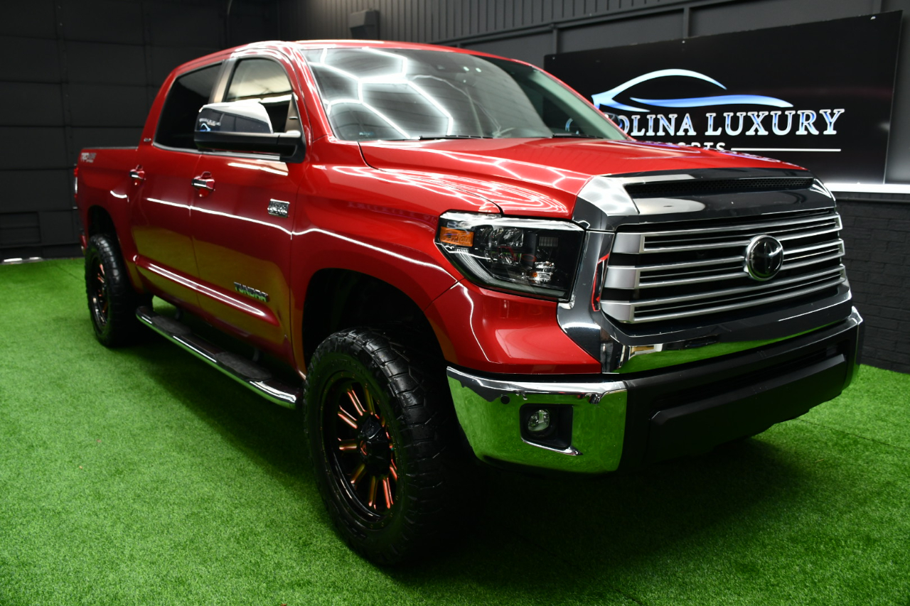 Toyota Tundra Limited 5.7L CrewMax 4WD 2020 Toyota Tundra Limited 5.7L CrewMax 4WD 2020