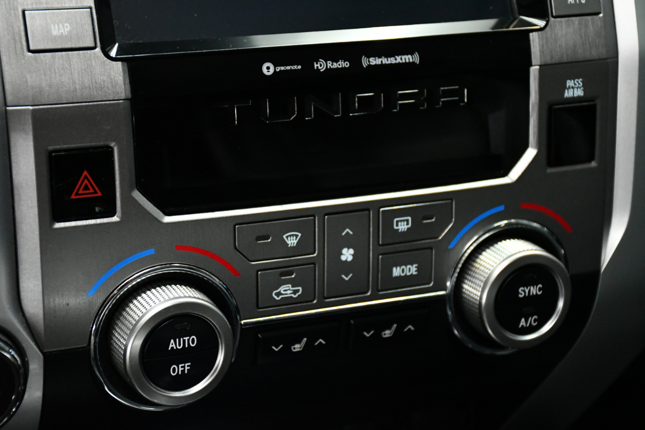 Toyota Tundra Limited 5.7L CrewMax 4WD 2020 Toyota Tundra Limited 5.7L CrewMax 4WD 2020