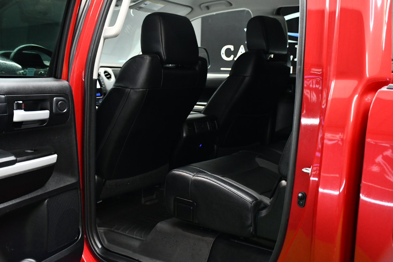 Toyota Tundra Limited 5.7L CrewMax 4WD 2020 Toyota Tundra Limited 5.7L CrewMax 4WD 2020