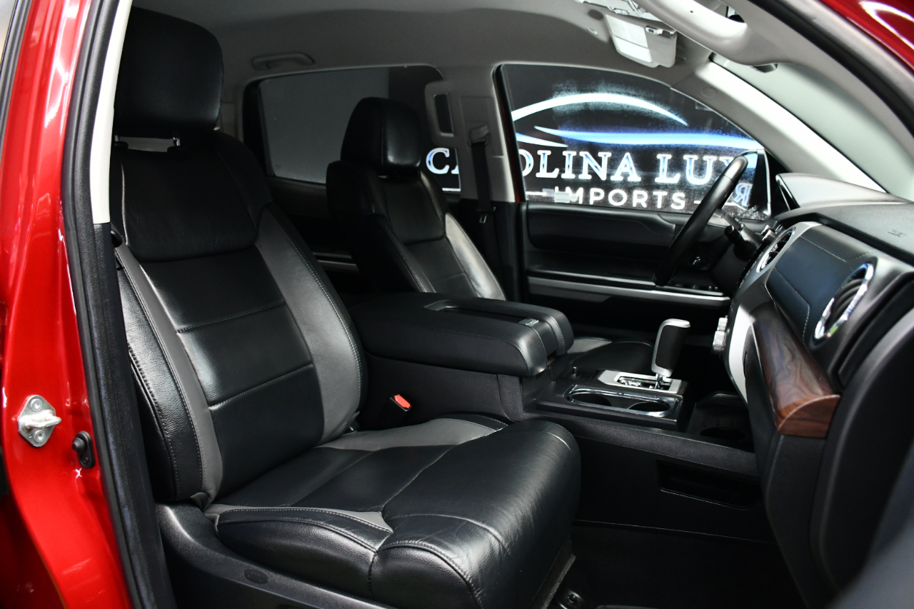 Toyota Tundra Limited 5.7L CrewMax 4WD 2020 Toyota Tundra Limited 5.7L CrewMax 4WD 2020