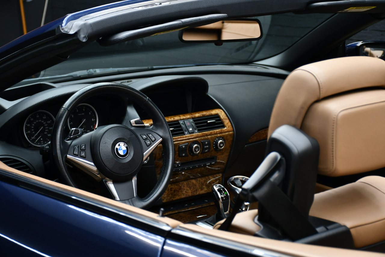 BMW 6-Series 650i Convertible 2010