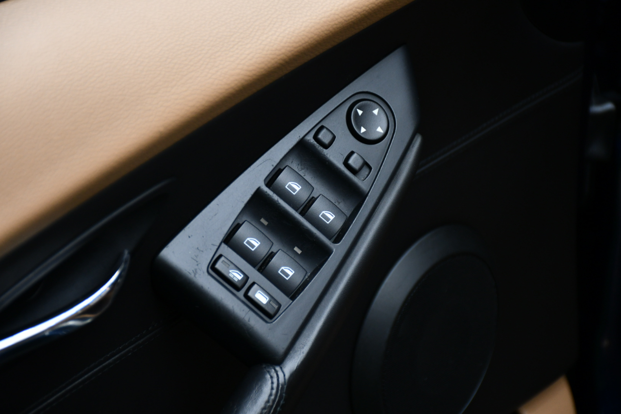 BMW 6-Series 650i Convertible 2010