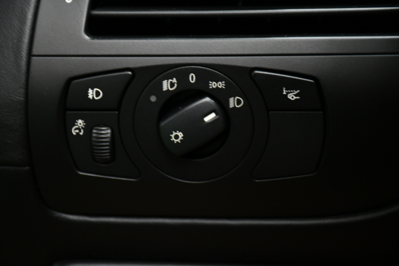 BMW 6-Series 650i Convertible 2010