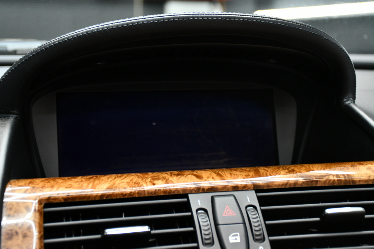 BMW 6-Series 650i Convertible 2010